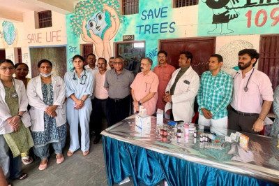 Attended a free health camp organized by VHP and Bajrang Dal with PGIMS Rohtak at Government School, Brahman Mandi.